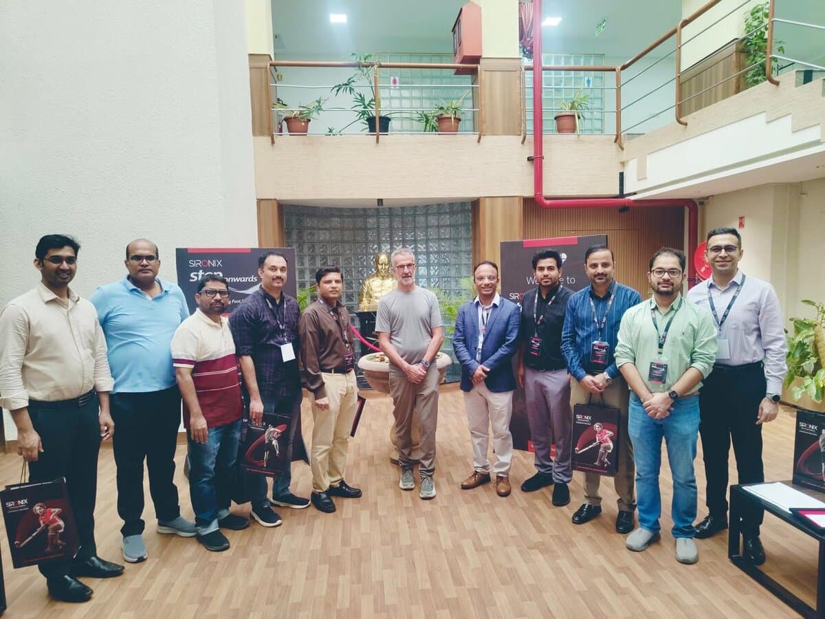 Group photo of workshop participants